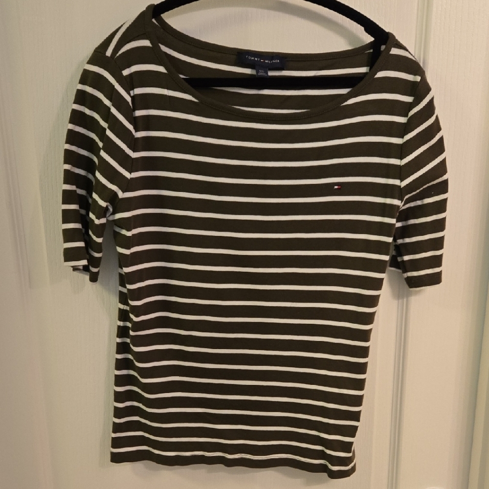 Womens Tommy Hilfiger Green and White Fitted Short Sleeve Tee Size Large EUC